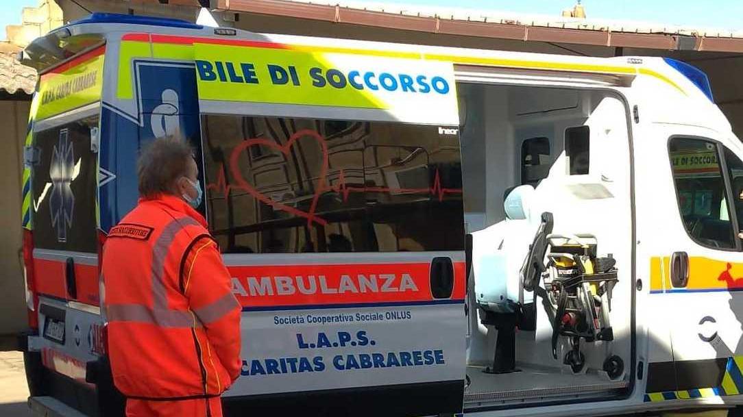 Cabras ha una nuova ambulanza 