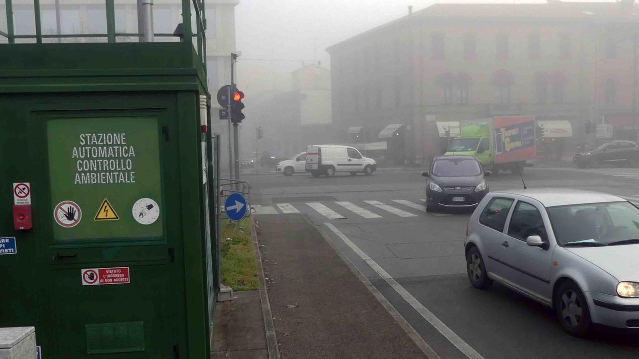 Troppo smog a Ferrara, scattano le misure emergenziali