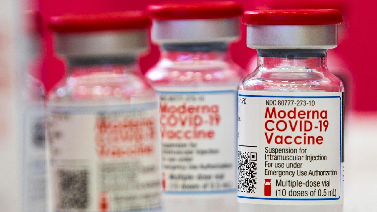 In Toscana altre dosi Moderna, atteso il nuovo carico Pfizer. Riaperte le agende della fase 1
