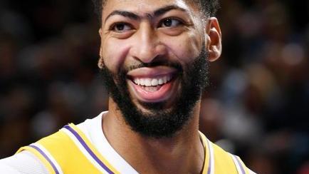 Davis torna e trascina i Lakers, Bulls ancora ko