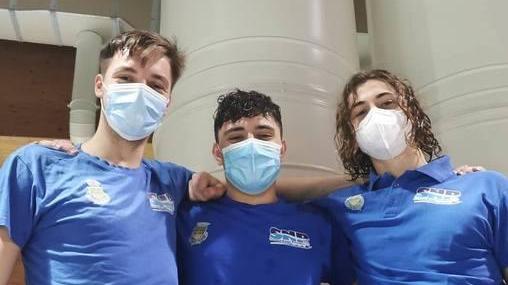 Società nuoto Piombino Atleti in gran forma in vista dei regionali