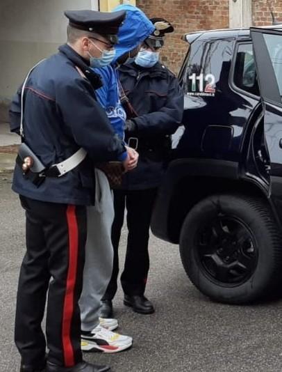 Arrestato spacciatore Lo scovano di notte nella casa di un’amica 