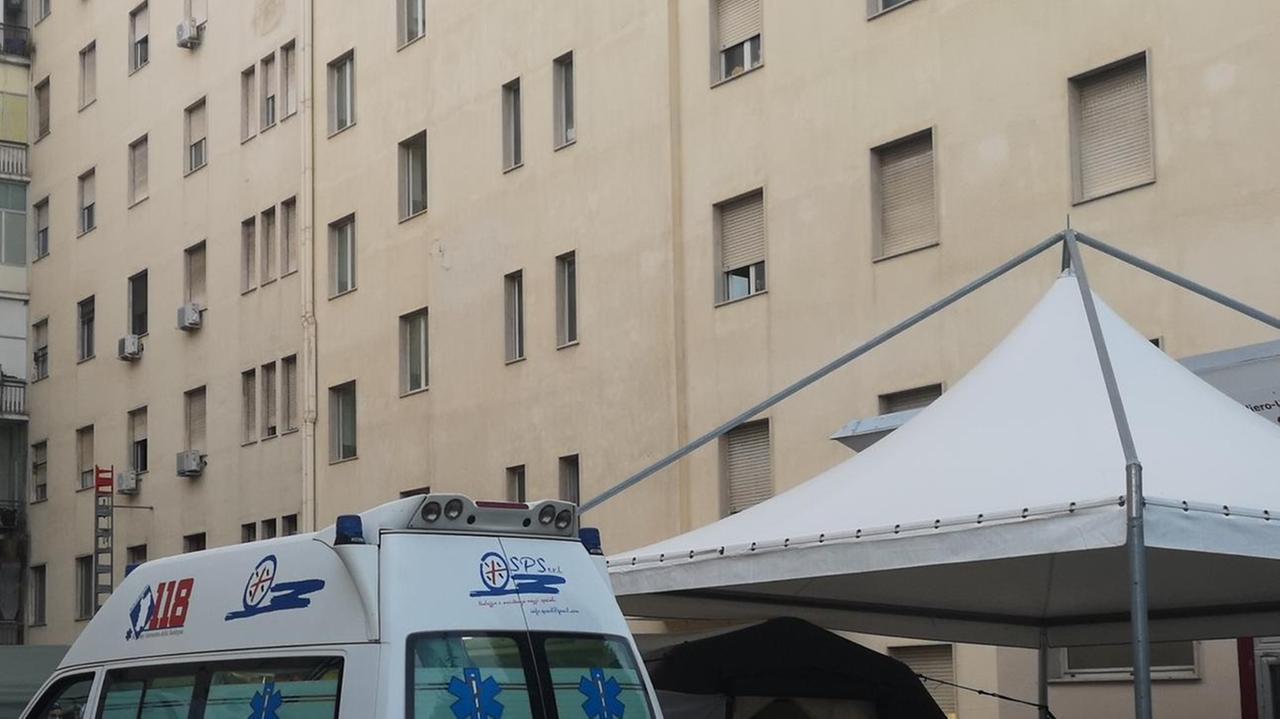  Ospedale in emergenza per evitare nuovi cluster 