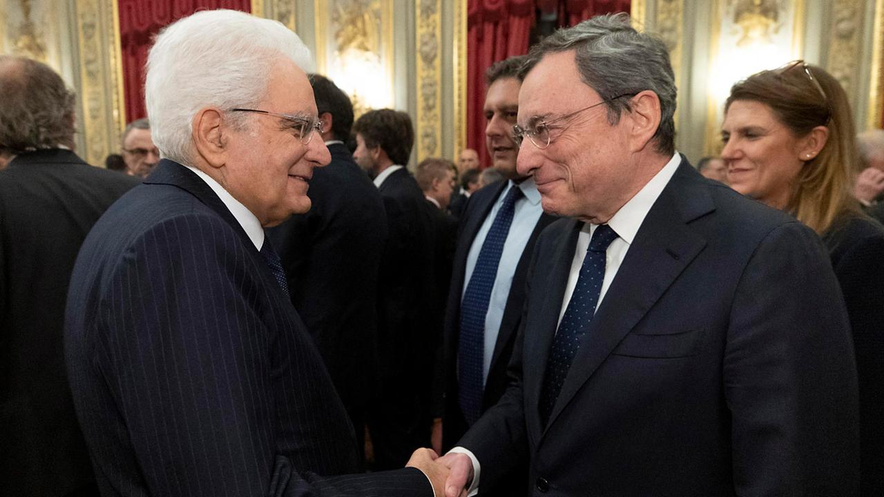 Sergio Mattarella e Mario Draghi in una foto d'archivio