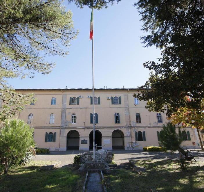 Uno degli edifici dell’Artale