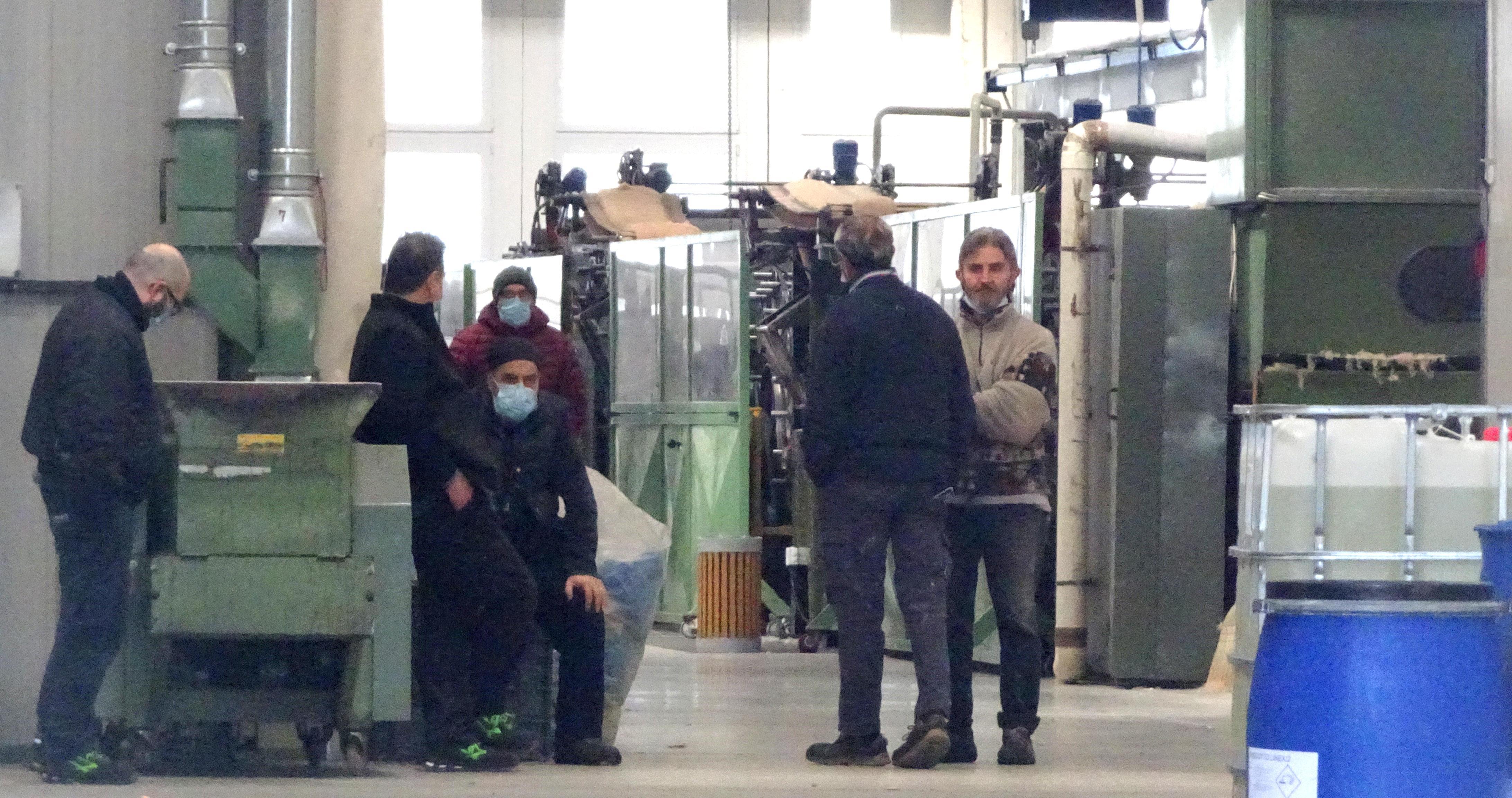 Apprendista morto sul lavoro: tanti punti oscuri sulla dinamica, macchinario sotto sequestro 
