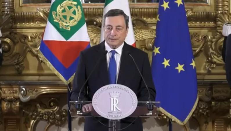 Mario Draghi parla ai giornalisti dopo il  colloquio con Sergio Mattarella