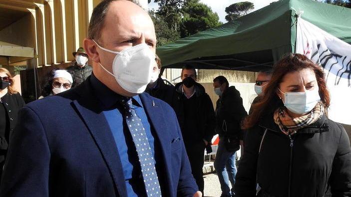 Ceccardi e Landi a Villamarina «Il punto nascita va riaperto»