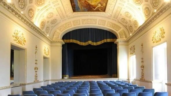 Al teatro de Larderel va in scena la riunione di condominio