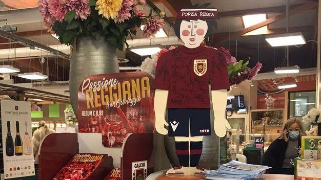 La bambola dal grande cuore incontra la passione granata