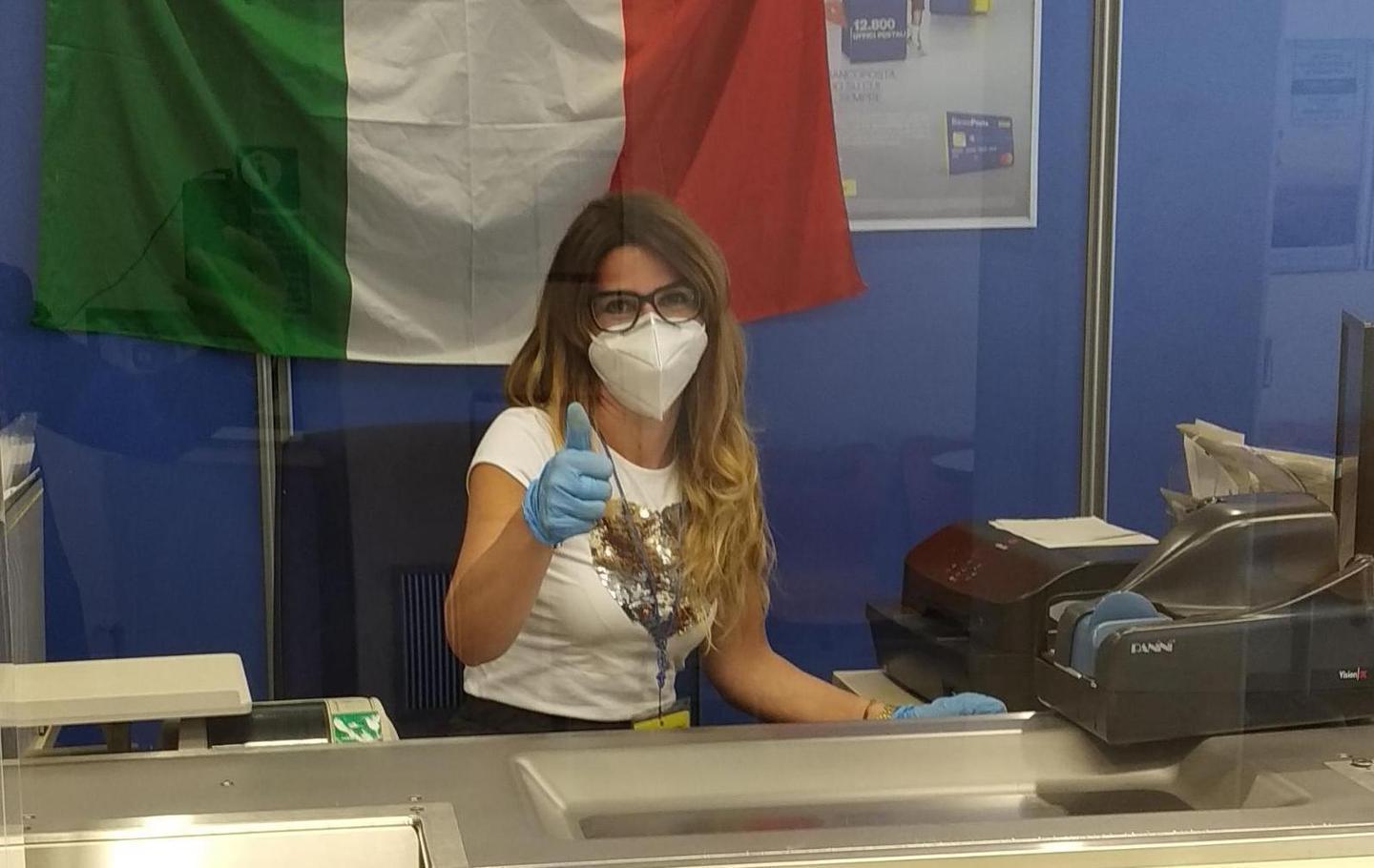 Anche le Poste sassaresi sono tinte di rosa 
