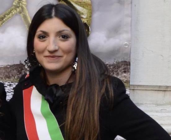 La sindaca di Oniferi e l'ordinanza che vieta di ammalarsi: «Con l’ironia risveglio le coscienze»