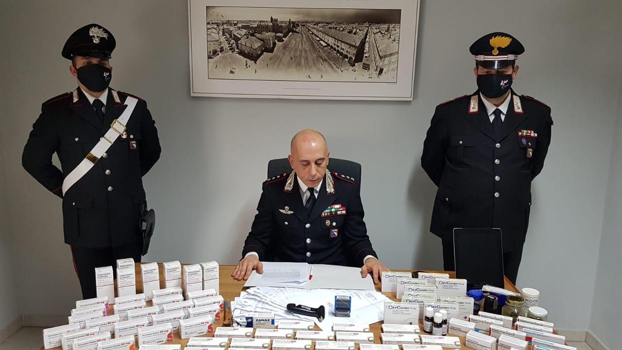 Medicinali con ricette false per sballarsi, arrestato a Carpi