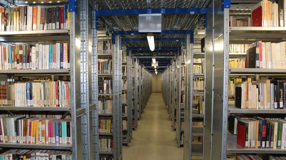 Oltre 100mila libri pronti a traslocare nel nuovo magazzino della Panizzi