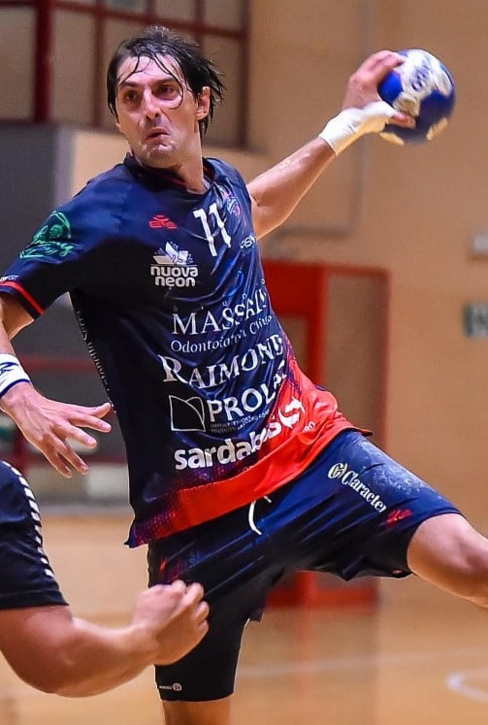 La Raimond Sassari fermata sul pari sale al secondo posto