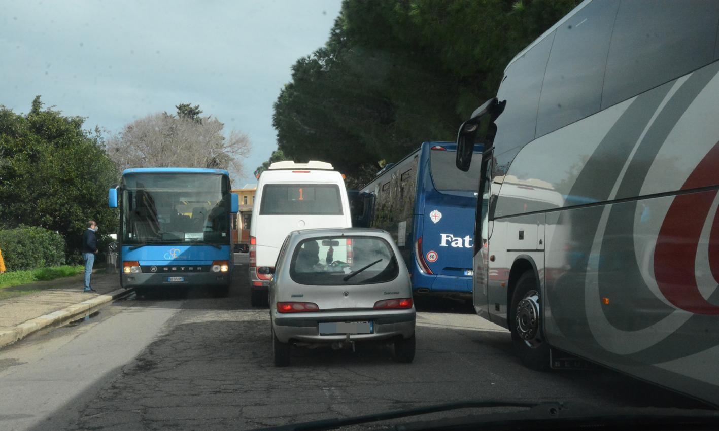 L’imbuto per le auto in viale Diaz