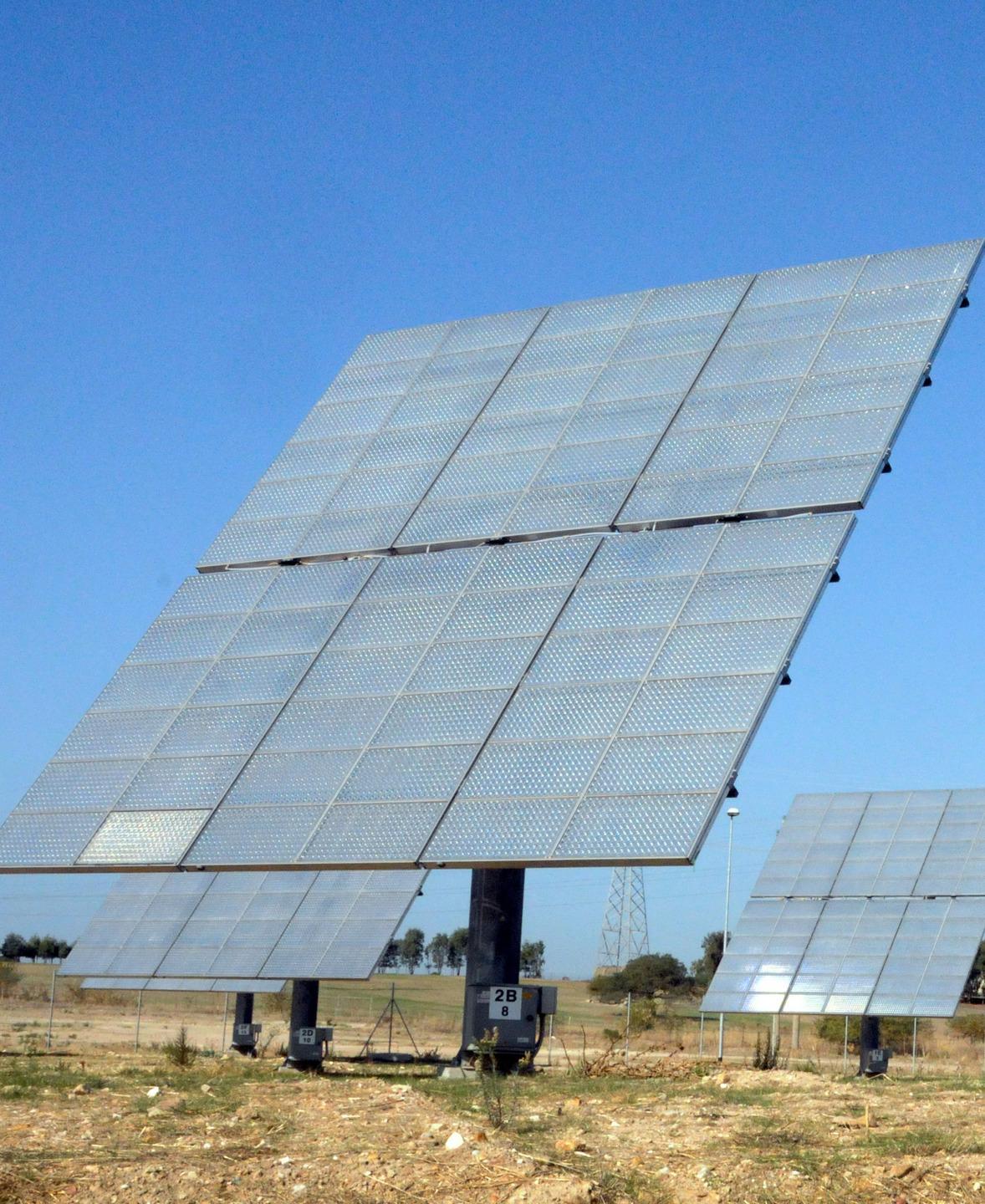 Sos infermieri e addetti ad impianti fotovoltaici