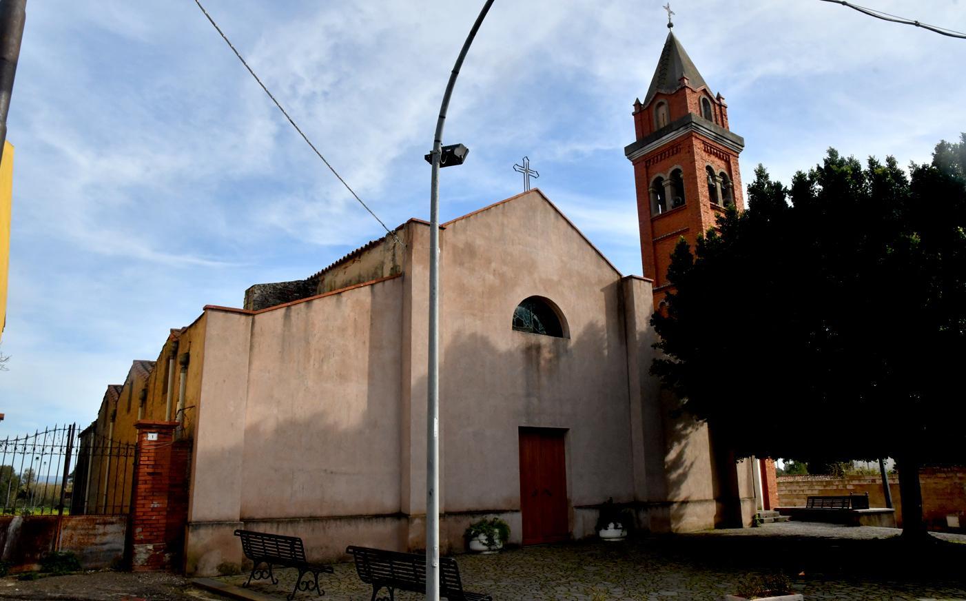 Oristano, la fedele arriva in ritardo, il prete non le dà l’ostia 