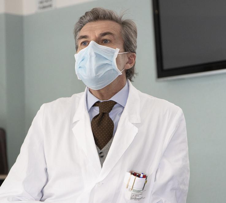 Modena, inquinamento da record. Il consiglio del professor Clini: «Smog, usate le mascherine» 