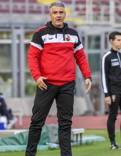 Papini stop, sta fuori almeno un mese Il ds Deoma punta Pellegrini e Maestrelli 