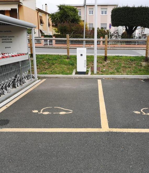 Colonnine elettriche, dove sono a Piombino e in Val di Cornia