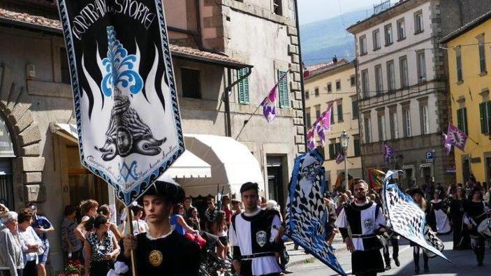 Castel del Piano sogna una festa del 14 luglio per celebrare il suo Palio