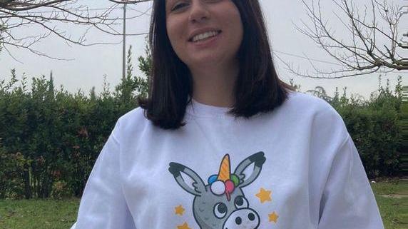 L’Accademia presenta Unicono la felpa bugiarda