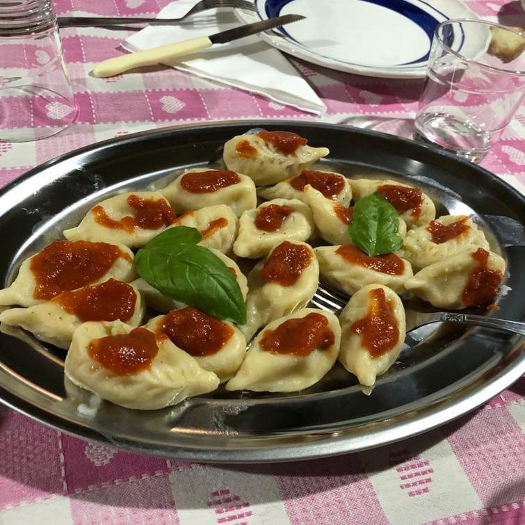 I segreti di mamma Maddalena per la tipica pasta fresca