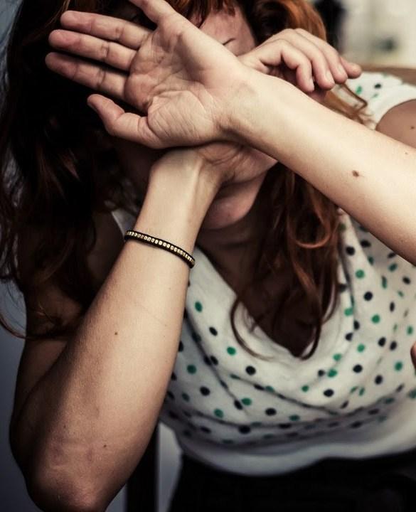 Maltrattava l’ex moglie 43enne finisce in carcere 