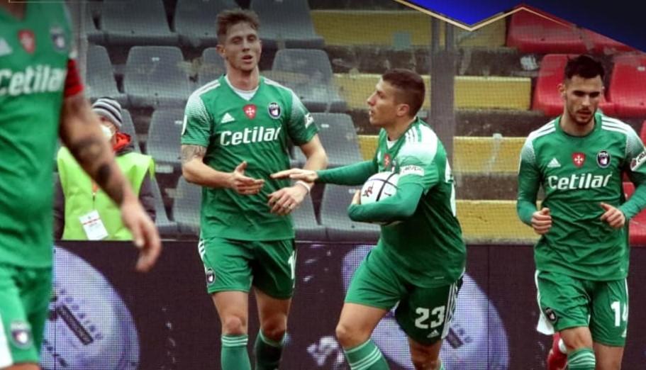 La Cremonese affossa il Pisa