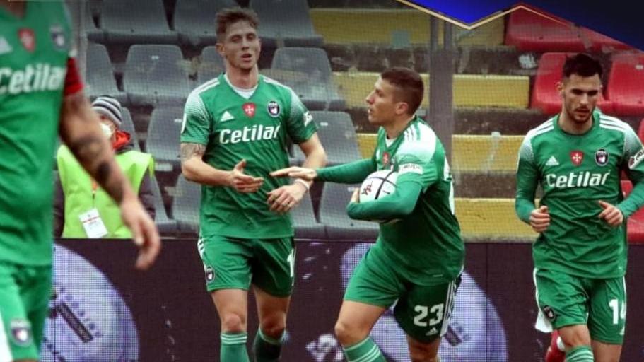 La Cremonese affossa il Pisa