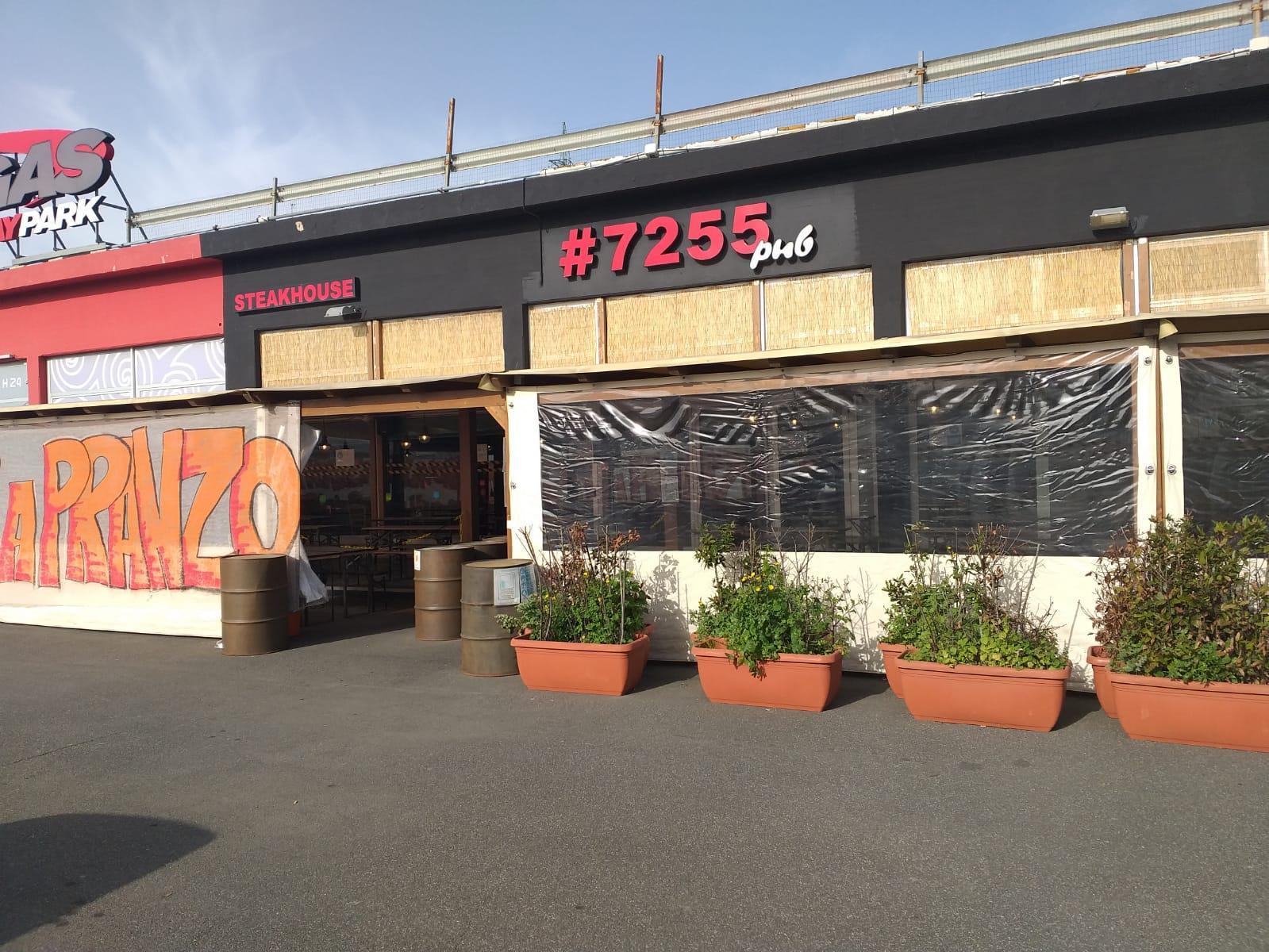 L'esterno del #7255 pub di via Provinciale Pisana