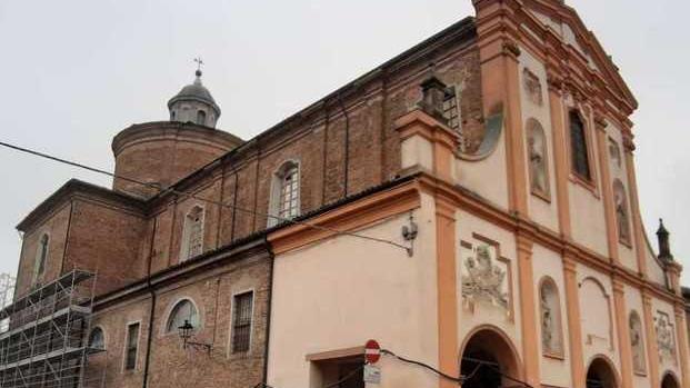 Madonna della Porta oggi il vescovo in visita al cantiere