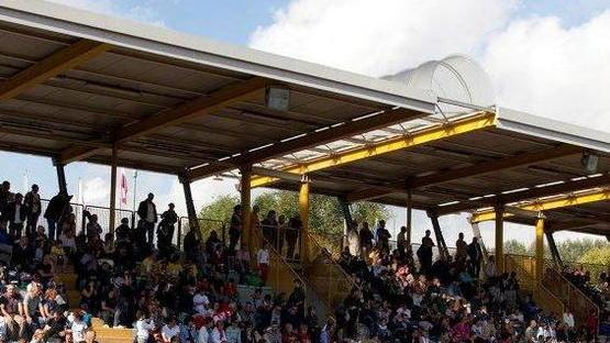 Pista di atletica pronta per le gare di primavera