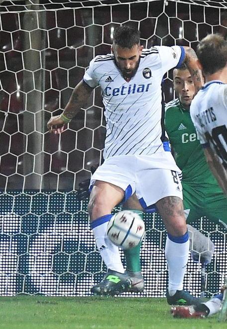 Caracciolo, 19 gare su 20 Gucher il re degli assist