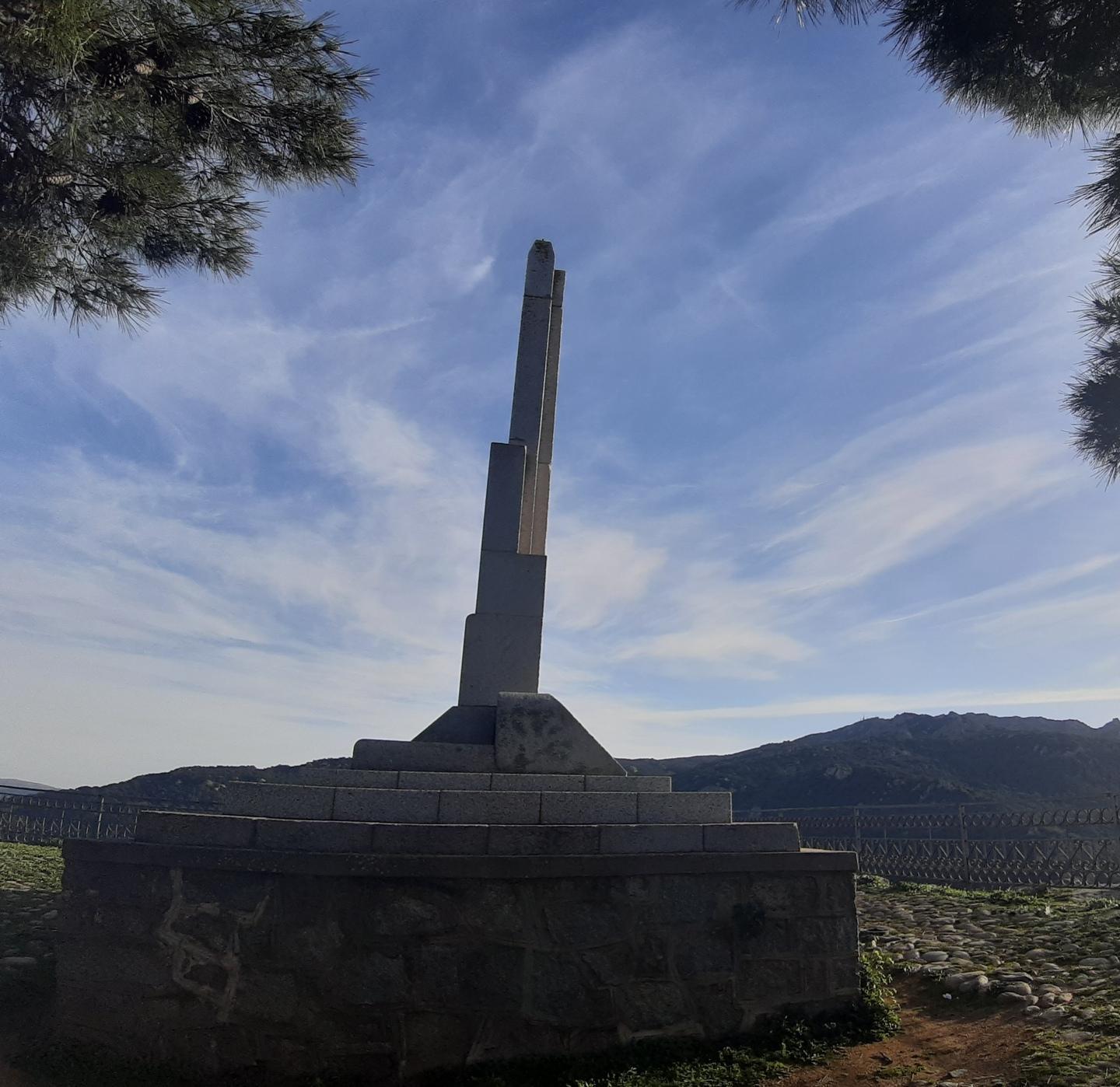 «Il monumento a Satta va recuperato» 