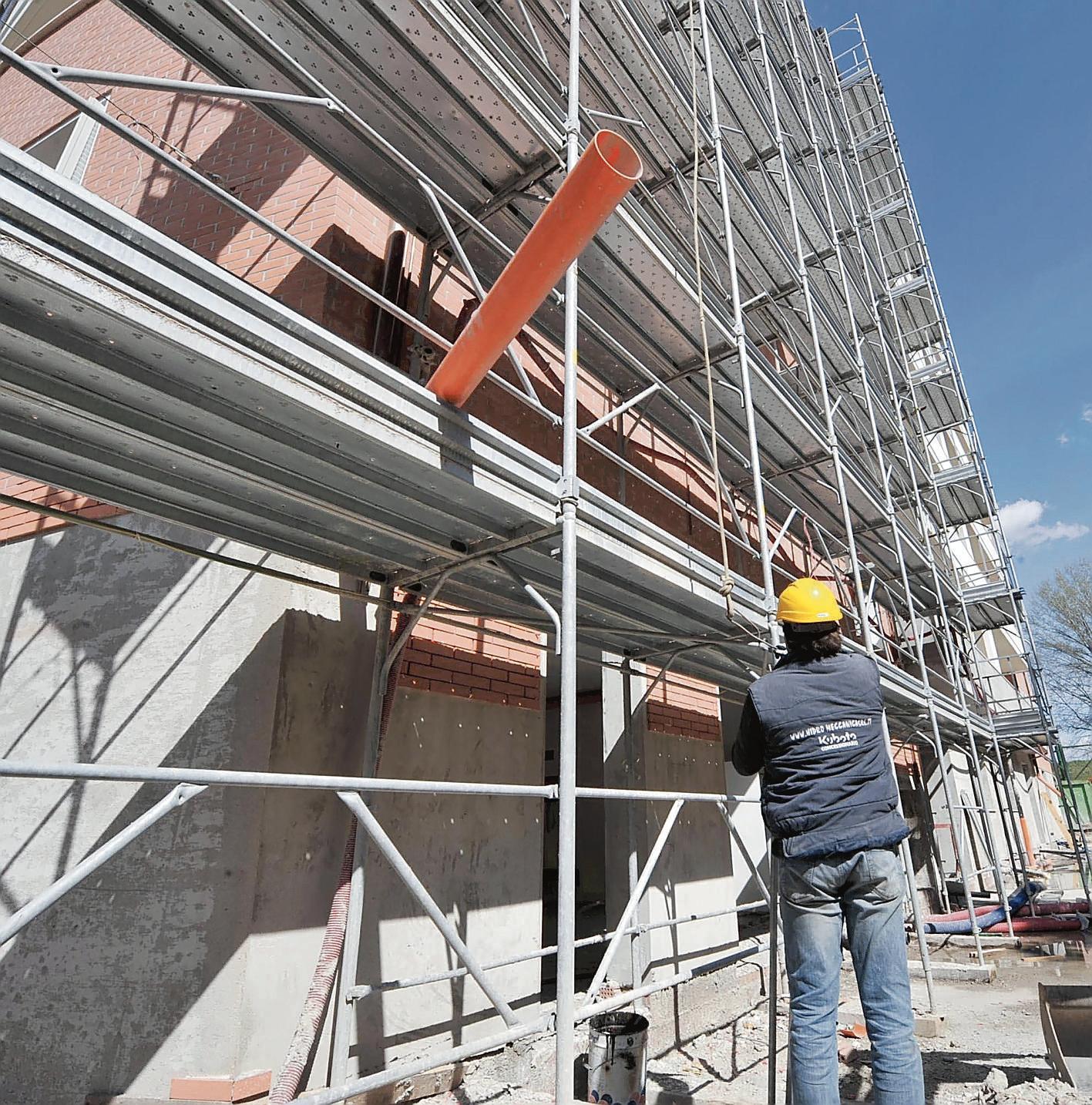 La corsa al superbonus 110%, boom di interesse a Livorno: il rebus dei condomini, i dubbi dell’Asppi 