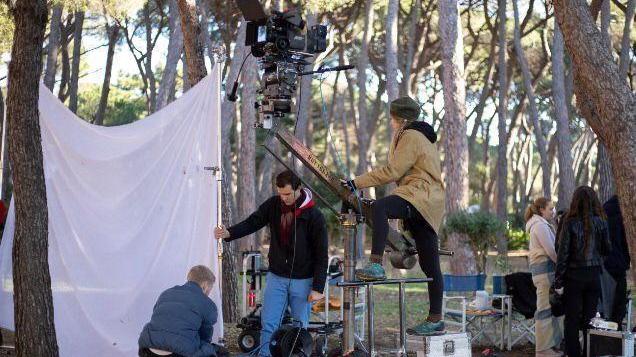 Dal set di Castiglioncello alle stelle di “Infinitum”: la vita da film di Paolo Donati