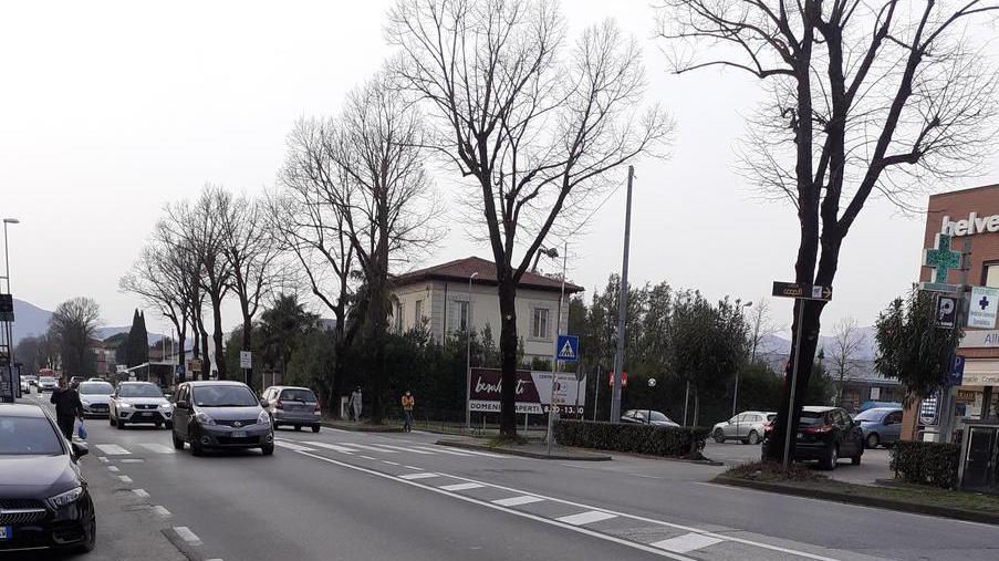 Incroci pericolosi nel dimenticatoio: il Parco Sant’Anna passa all’attacco