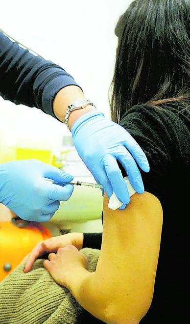 La campagna vaccinale inizierà a metà mese