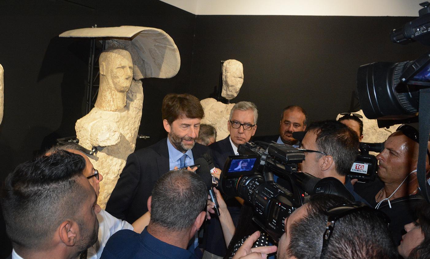 Cabras: «Senza Giganti crolla l’economia» 