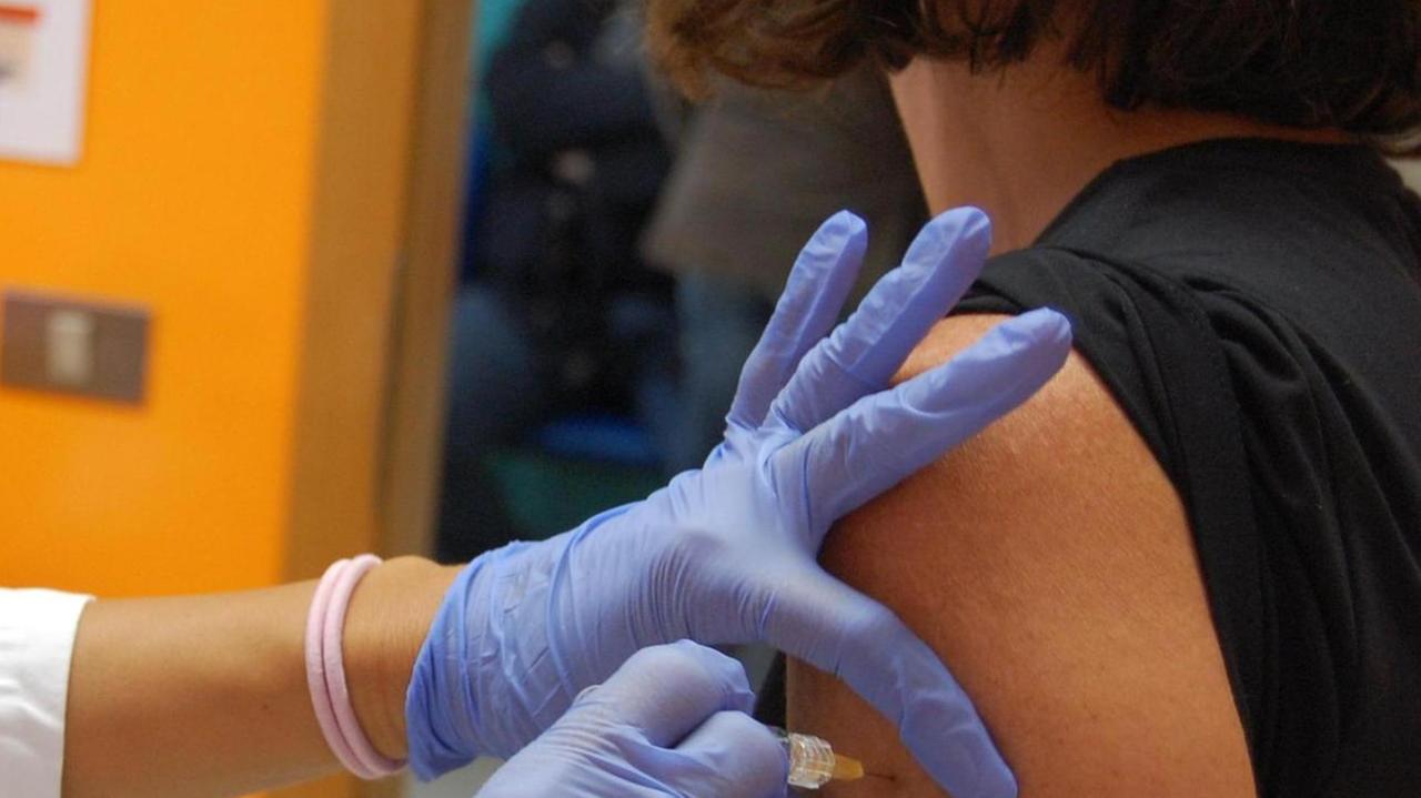Covid, vaccinazioni over 80: si comincia dal Medio Campidano