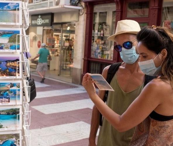 Turismo nell'isola: il Covid taglia la stagione, prime aperture a giugno 