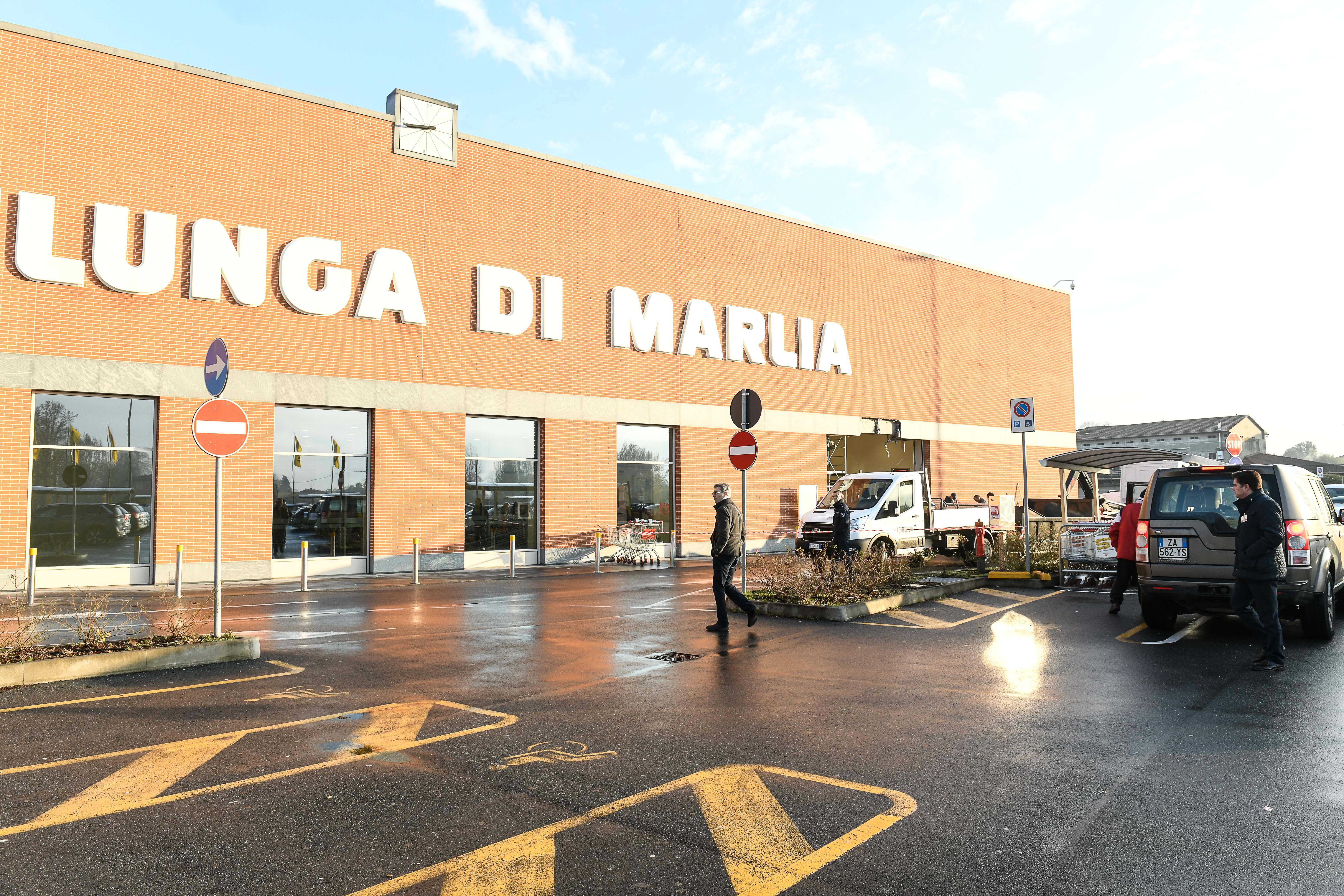 Dopo tante denunce per una serie di reati viene arrestato per un furto all’Esselunga 