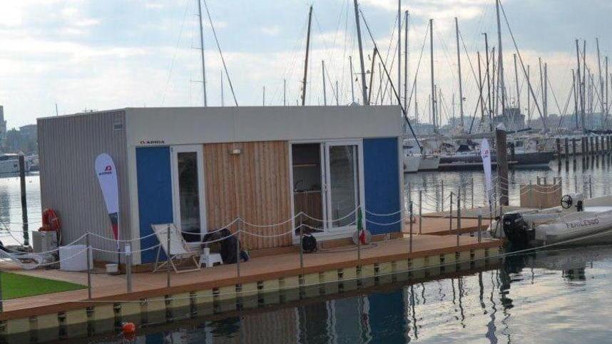 Nelle case galleggianti la vacanza è ecologica