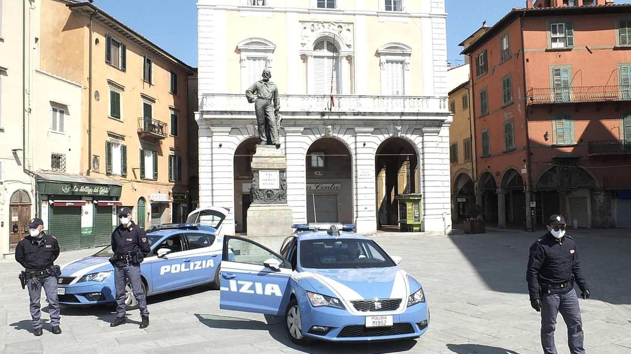 Pugno in faccia alla mamma: arrestato