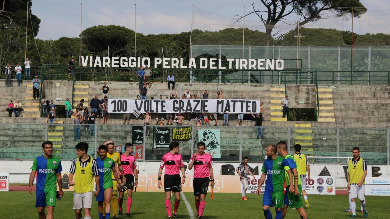 29 aprile 2018: Viareggio-Seravezza è l’ultima gara che si gioca ai Pini