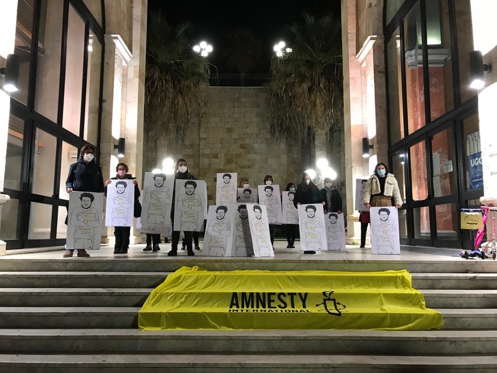 Manifestazione per Zaki al Bastione di Cagliari (foto Mario Rosas)