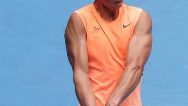 La schiena preoccupa Nadal «Non riesco a giocare bene»