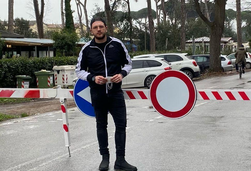Viale dei Tigli chiuso per maltempo e i chioschi muoiono